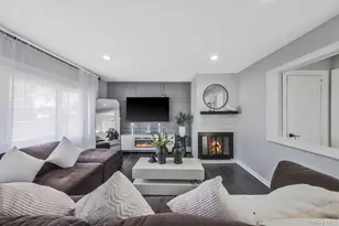 616 Kenmore Ave, Copiague, NY 11726 - Photo 26