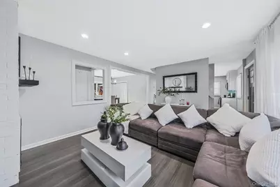 616 Kenmore Avenue, Copiague, NY 11726 - Photo 28