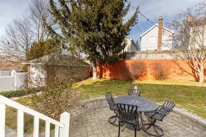 77 Buckley Street, Bronx, NY 10464 - Photo 30