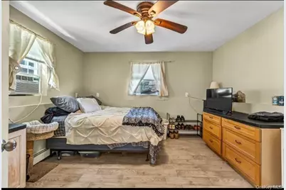 50 E Beach, Lindenhurst, NY 11757 - Photo 6