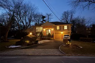 112 Crescent Dr, Searingtown, NY 11507 - Photo 44