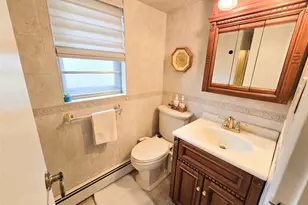 112 Crescent Dr, Searingtown, NY 11507 - Photo 28