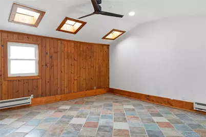 378 Broadway 9W #4, Esopus, NY 12487 - Photo 12