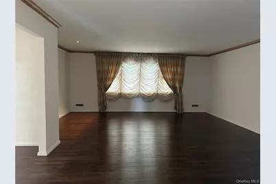 19 Flamingo Road, East Hills, NY 11576 - Photo 10