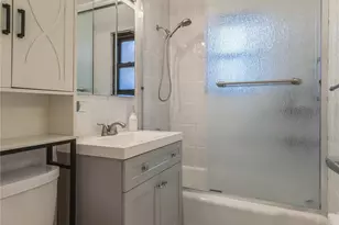 155-30 86th St, Howard Beach, NY 11414 - Photo 12