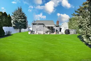 24 Arlyn Dr E, Massapequa, NY 11758 - Photo 28