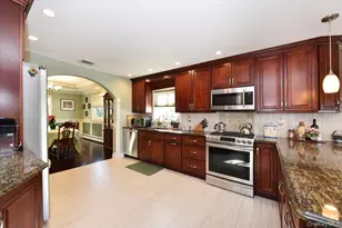 24 Arlyn Dr E, Massapequa, NY 11758 - Photo 14