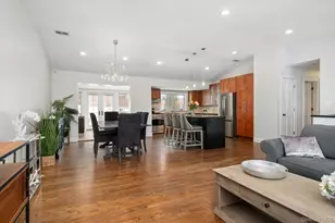 244 Woodbine Ave, Northport, NY 11768 - Photo 4