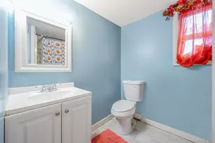 21 S Summit Ave, Patchogue, NY 11772 - Photo 12