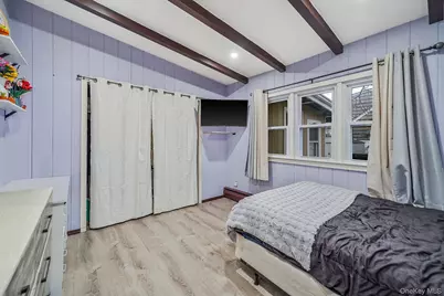 66 W 10th Street, Huntington Station, NY 11746 - Photo 14