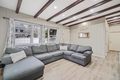 66 W 10th Street, Huntington Station, NY 11746 - Photo 4