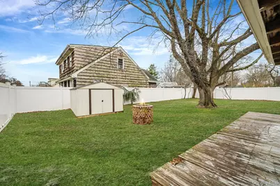 66 W 10th Street, Huntington Station, NY 11746 - Photo 18