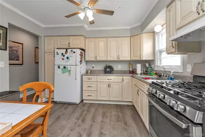 26 Lancaster Road, Island Park, NY 11558 - Photo 18