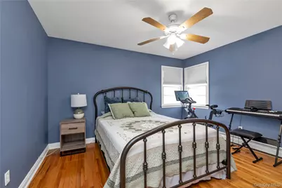 26 Lancaster Road, Island Park, NY 11558 - Photo 12