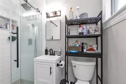 26 Lancaster Road, Island Park, NY 11558 - Photo 10