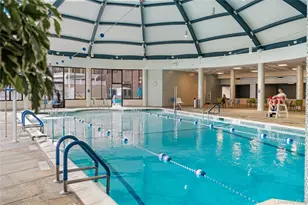 270-10 Grand Central Pkwy, Floral Park, NY 11005 - Photo 22