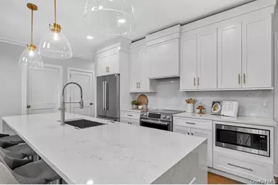 1820 Soundview Court, Yorktown Heights, NY 10598 - Photo 12