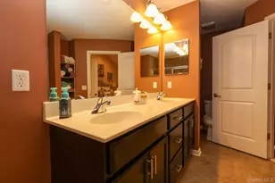 1210 Hawthorn Way, New Windsor, NY 12553 - Photo 22