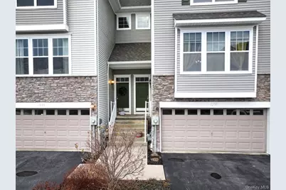 1210 Hawthorn Way, New Windsor, NY 12553 - Photo 2