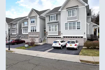 1210 Hawthorn Way, New Windsor, NY 12553 - Photo 1