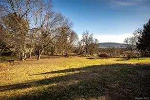 76 Derick Dr, Fishkill, NY 12524 - Photo 24