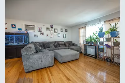 76 Derick Drive, Fishkill, NY 12524 - Photo 8