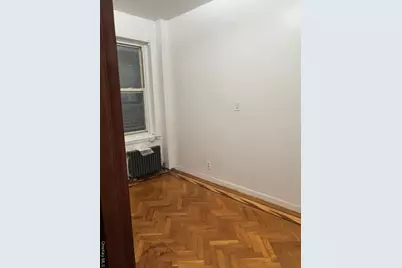 36-03 28 Avenue #2R, Astoria, NY 11103 - Photo 8