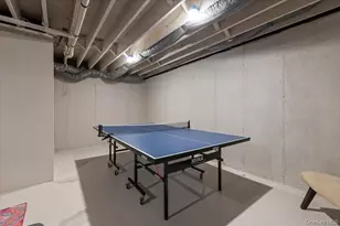 98 Squiretown Rd, Hampton Bays, NY 11946 - Photo 26