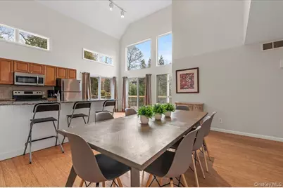 98 Squiretown Road, Hampton Bays, NY 11946 - Photo 12