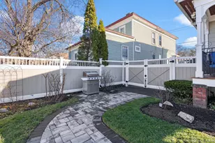 83 Garden St, Kingston, NY 12401 - Photo 10