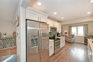 17 Pinetree Rd, South Huntington, NY 11746 - Photo 10