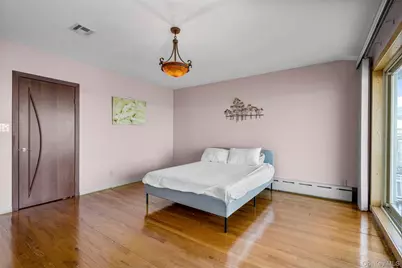 822 Dean Avenue, Bronx, NY 10465 - Photo 30