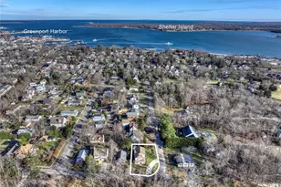 55 Brown St, Greenport, NY 11944 - Photo 28