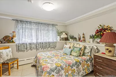 264-47 Grand Central Parkway, Flushing, NY 11362 - Photo 22
