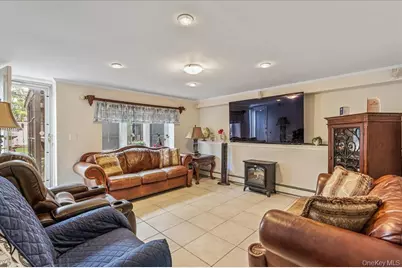 264-47 Grand Central Parkway, Flushing, NY 11362 - Photo 18