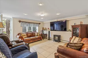 264-47 Grand Central Pkwy, Flushing, NY 11362 - Photo 18