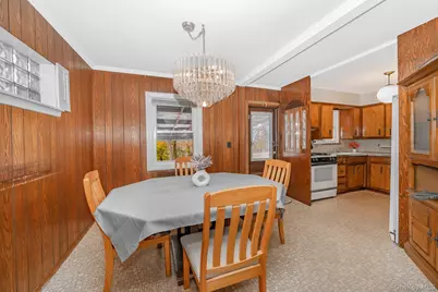 2 Parkview Place, Elmont, NY 11003 - Photo 8