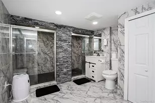 267 N Wellwood Ave, Lindenhurst, NY 11757 - Photo 38