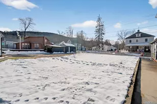 4 Chapel St, Ellenville, NY 12428 - Photo 34