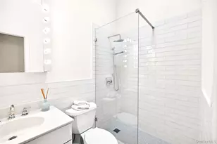 3334 Country Club Rd, Bronx, NY 10465 - Photo 28