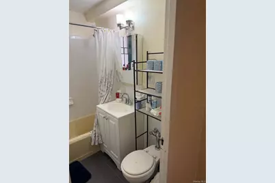 [Address not provided], Bronx, NY 10462 - Photo 10