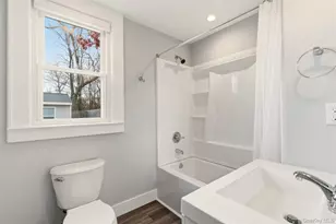 60 Frowein Rd, Center Moriches, NY 11934 - Photo 10