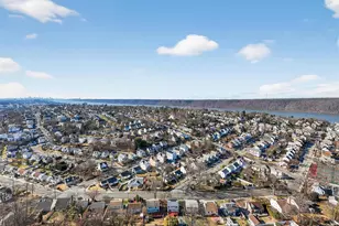 191 Morsemere Ave, Yonkers, NY 10703 - Photo 46