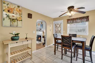 191 Morsemere Ave, Yonkers, NY 10703 - Photo 14