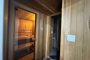 820 Dean Ave, Bronx, NY 10465 - Photo 8