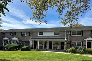 82-34 Langdale St, Floral Park, NY 11040 - Photo 2