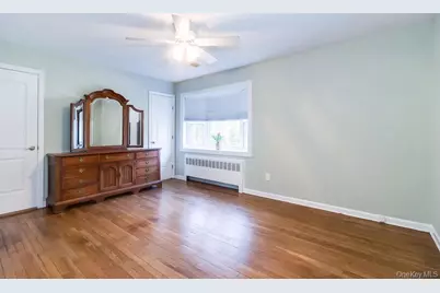 4 Conscience Bay Road, Setauket, NY 11733 - Photo 14