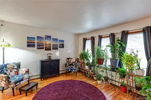 187 Nolin St, Brentwood, NY 11717 - Photo 2