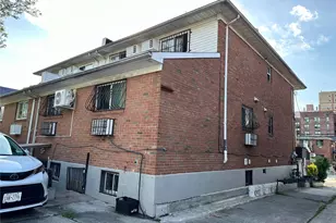 137-42 Geranium Ave, Flushing, NY 11355 - Photo 4