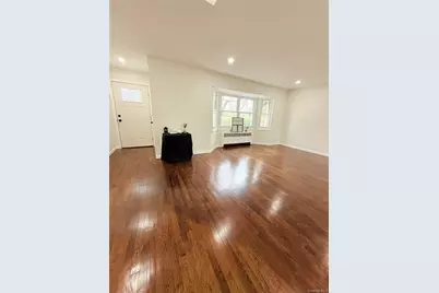 528 Canary Place, North Babylon, NY 11703 - Photo 6